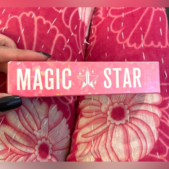Jeffree Star Magic Star Concealer 15.5 - Picture 5 of 7